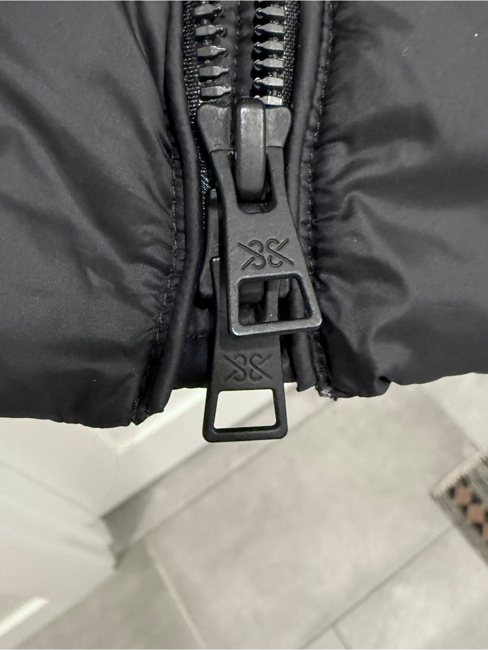 SOIA & KYO Lita Long Hooded Down Puffer Coat Black S - Picture 9 of 10